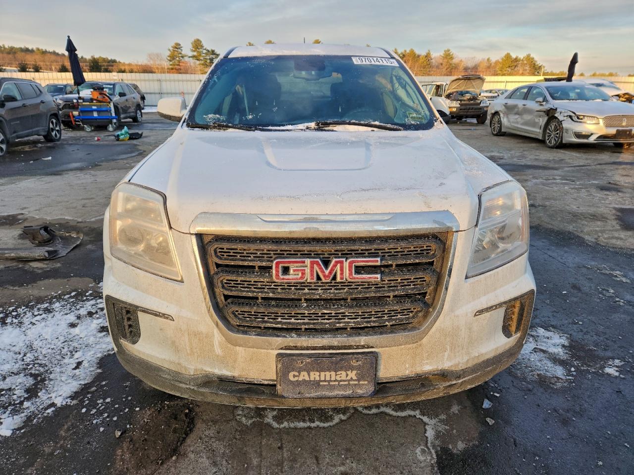 2017 GMC TERRAIN SLE photo 5