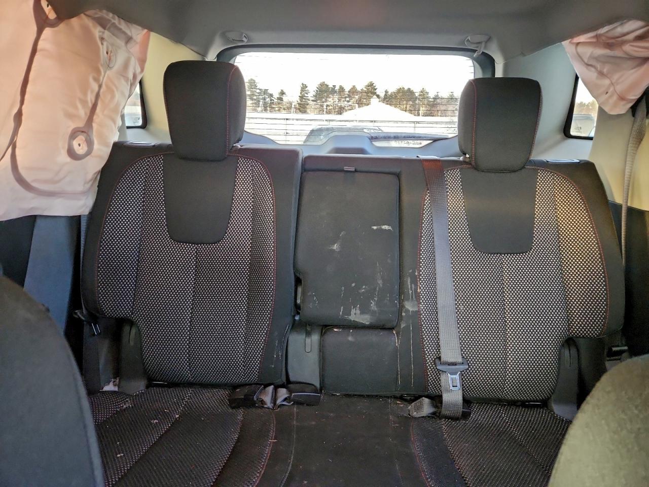 2017 GMC TERRAIN SLE photo 10