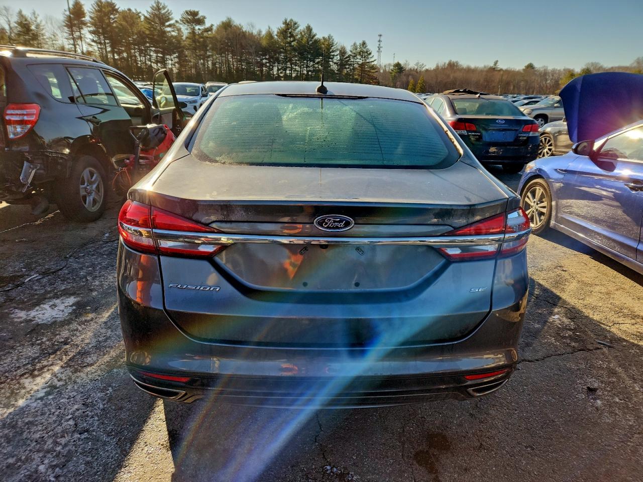 2017 FORD FUSION SE photo 6