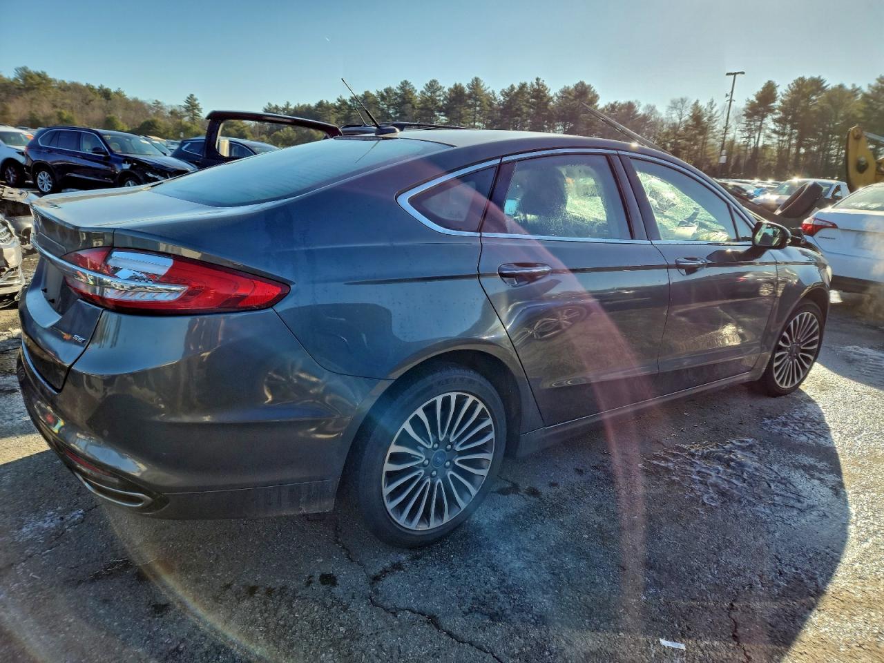 2017 FORD FUSION SE photo 3