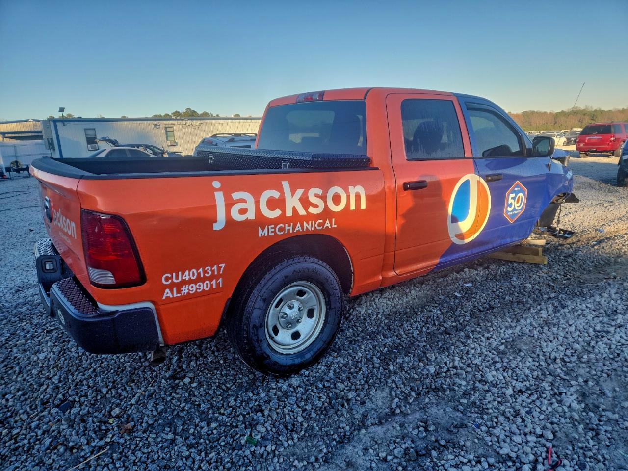 2022 RAM 1500 CLASSIC TRADESMAN photo 3