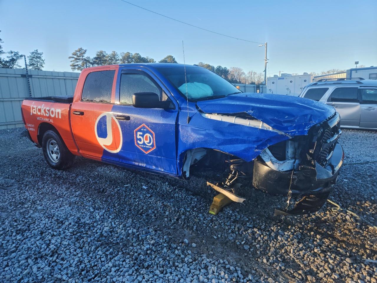 2022 RAM 1500 CLASSIC TRADESMAN photo 4