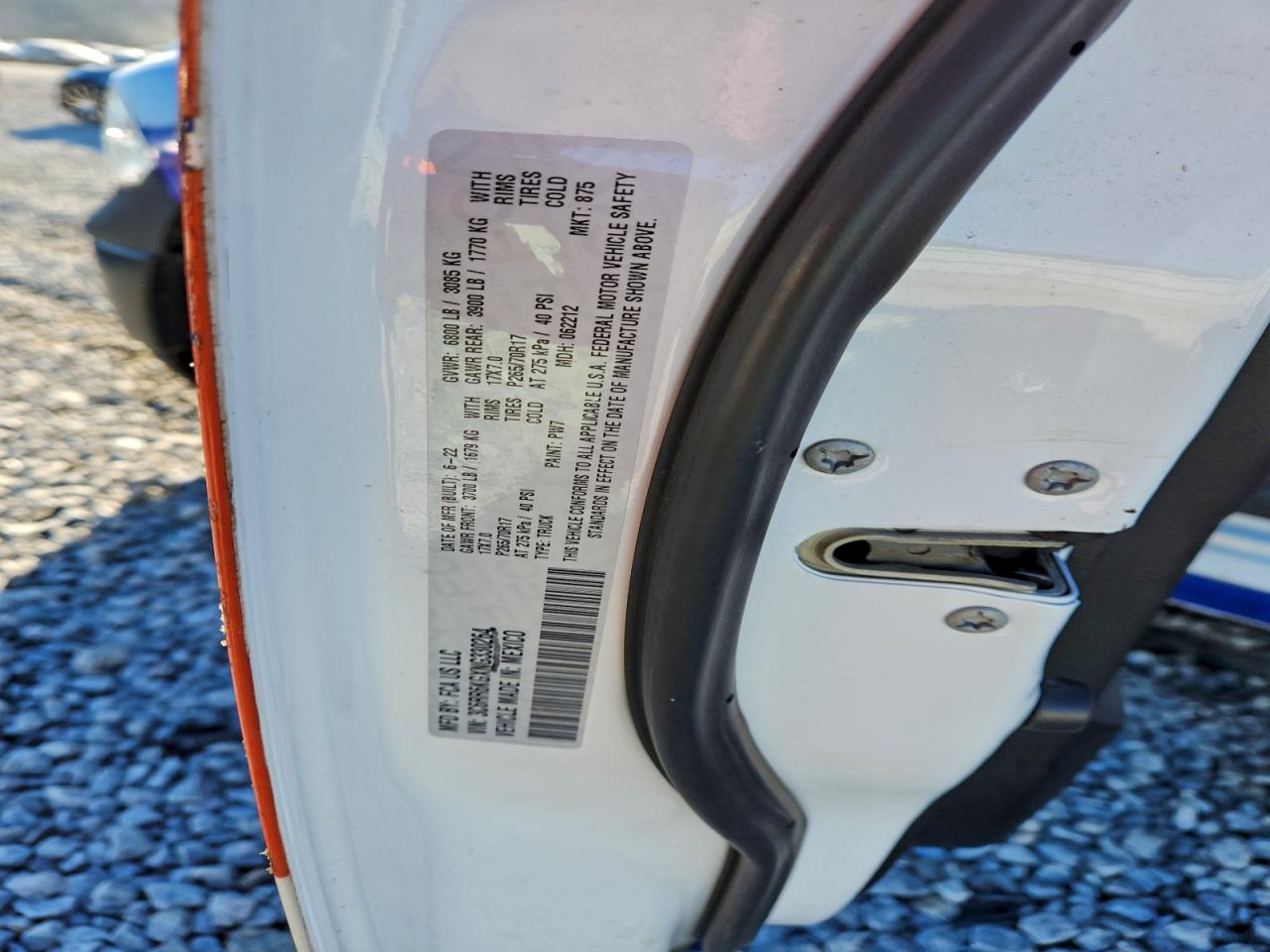 2022 RAM 1500 CLASSIC TRADESMAN photo 12