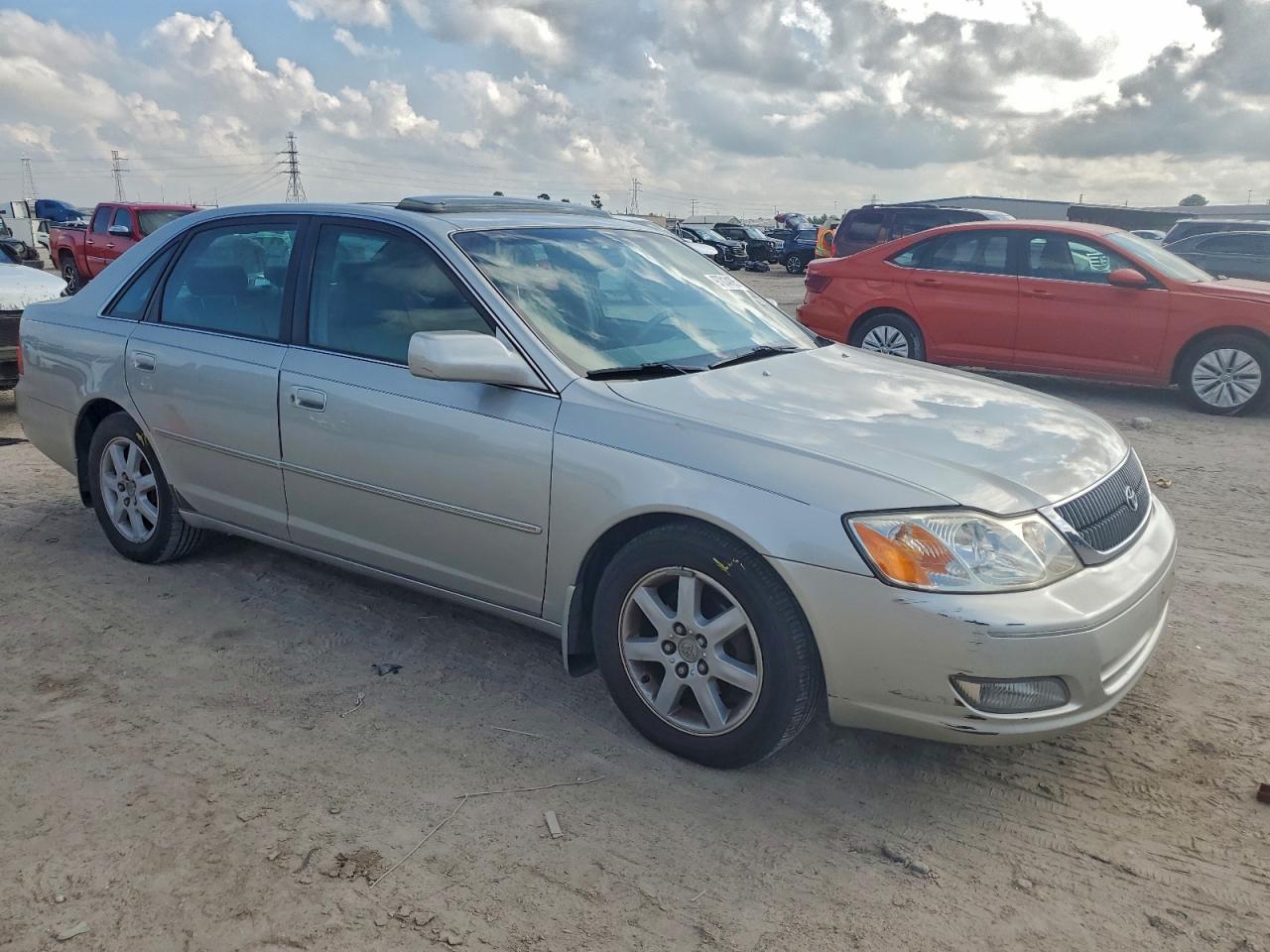 2001 TOYOTA AVALON XL photo 10