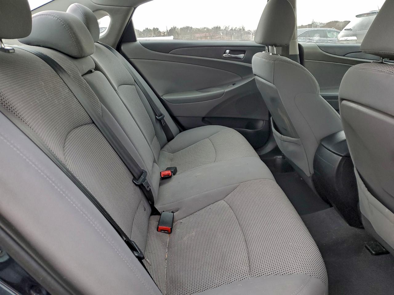 2014 HYUNDAI SONATA GLS photo 10