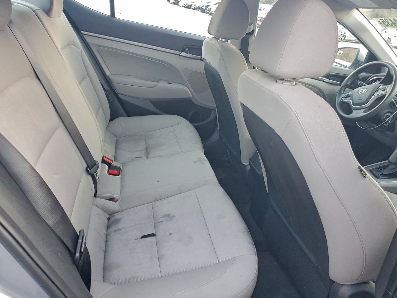 2017 HYUNDAI ELANTRA SE photo 19