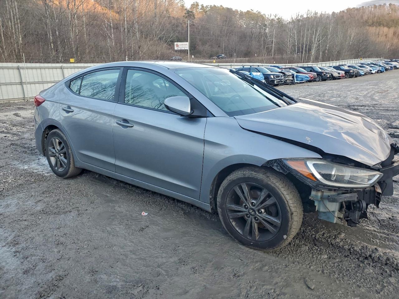 2017 HYUNDAI ELANTRA SE photo 7