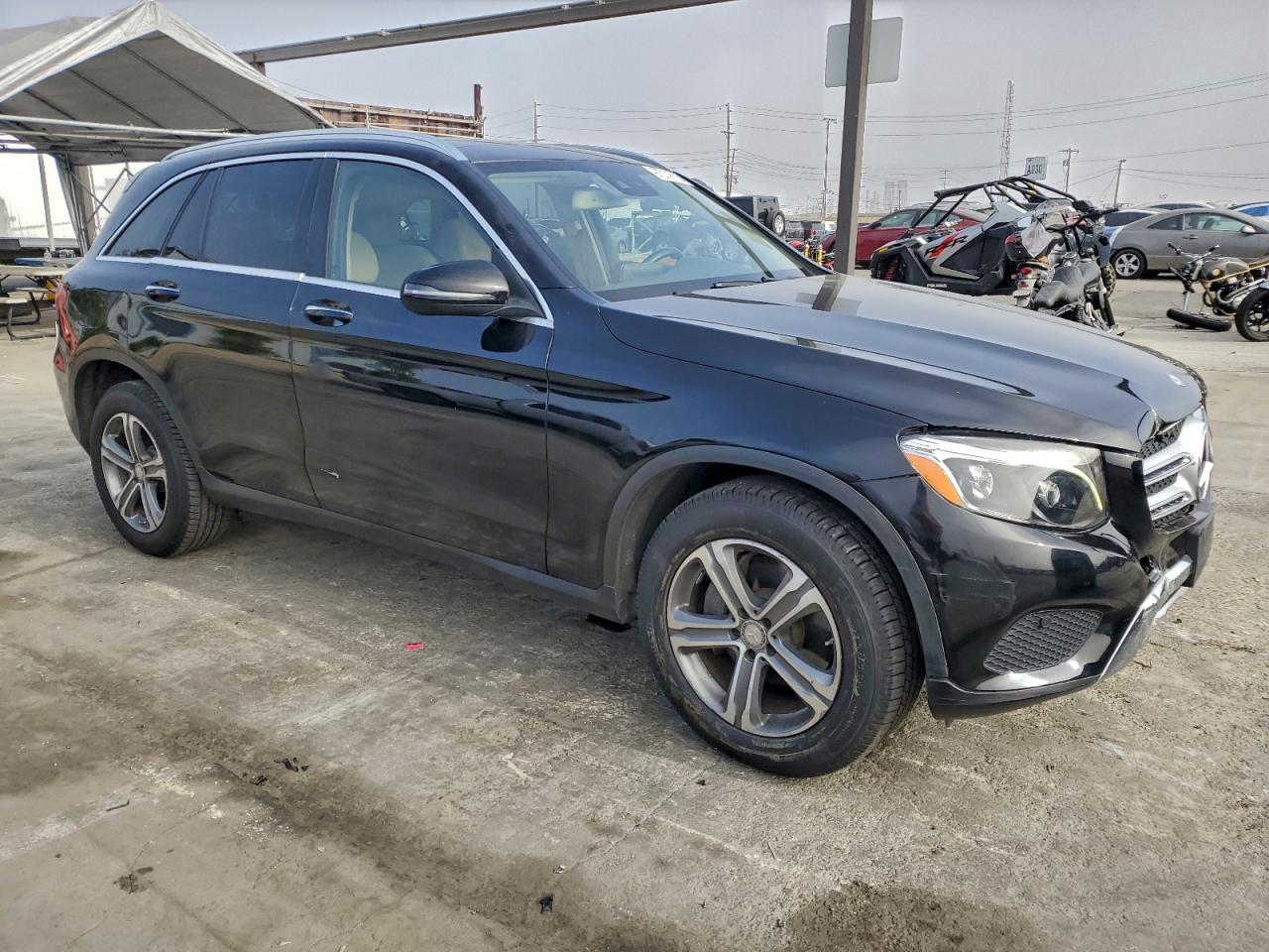 2016 MERCEDES-BENZ GLC 300 photo 7