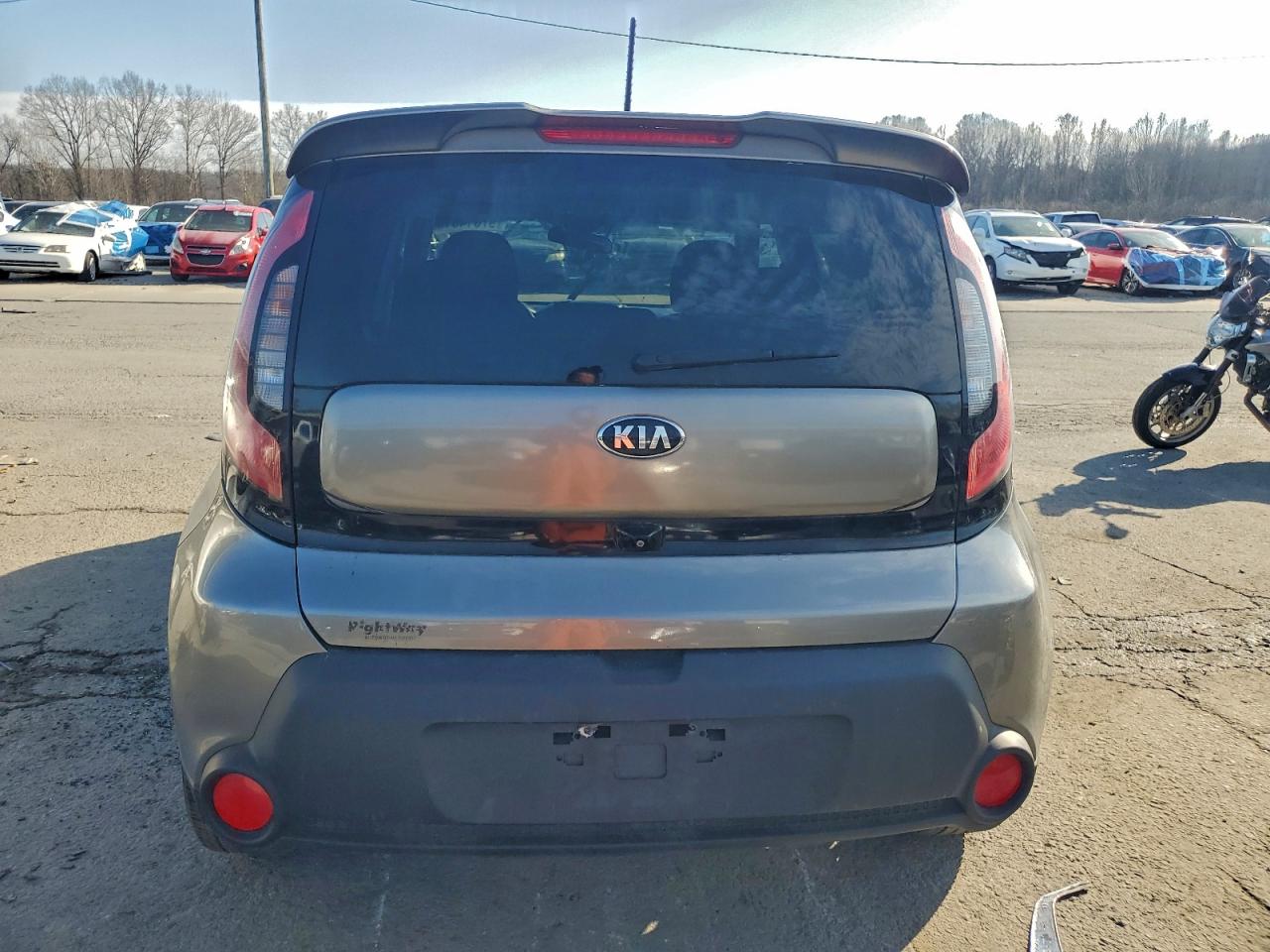 2016 KIA SOUL + photo 6