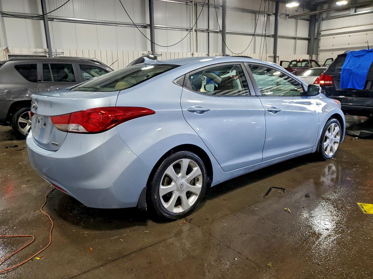 2012 HYUNDAI ELANTRA LIMITED photo 3