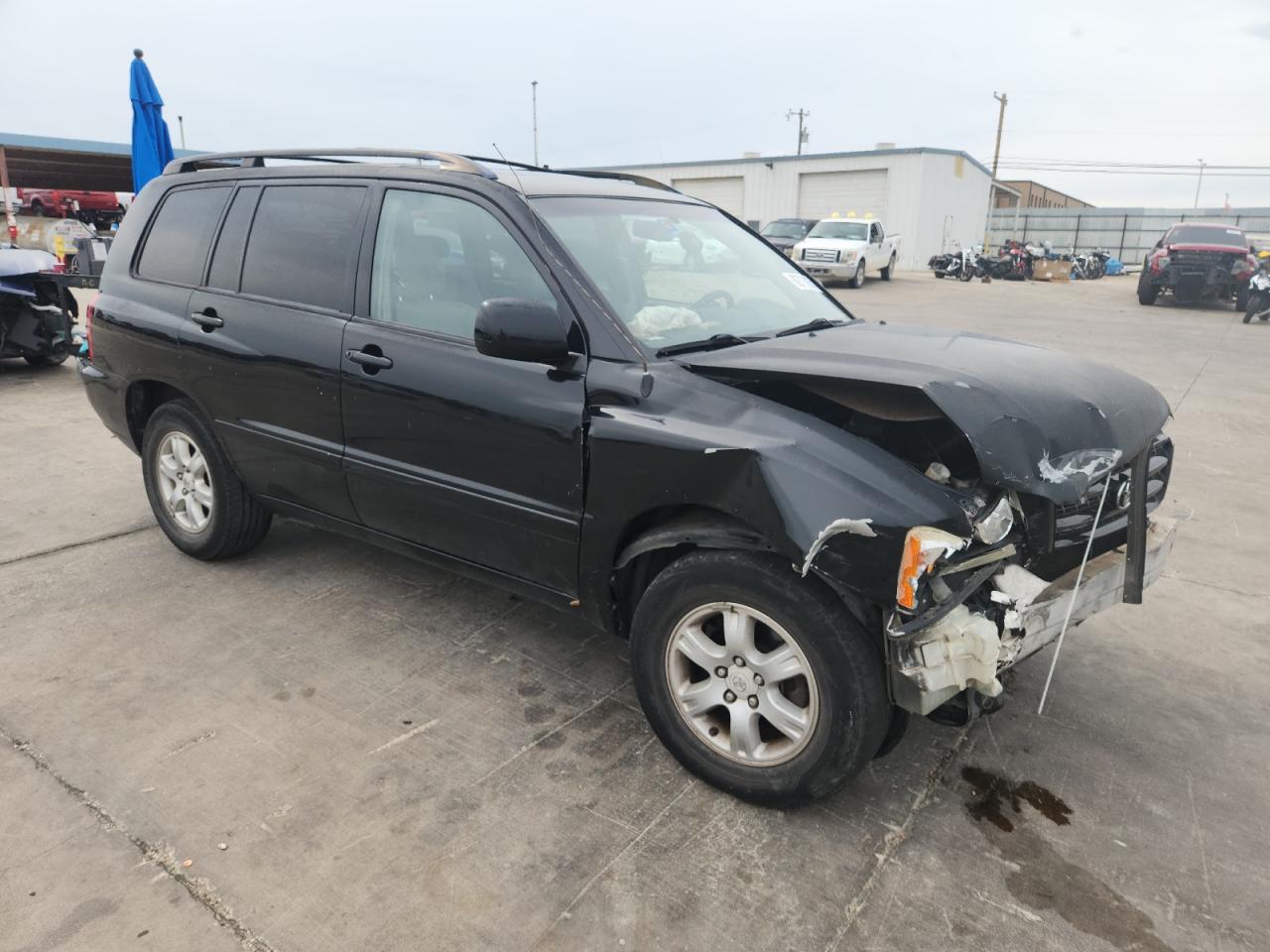 2003 TOYOTA HIGHLANDER photo 4