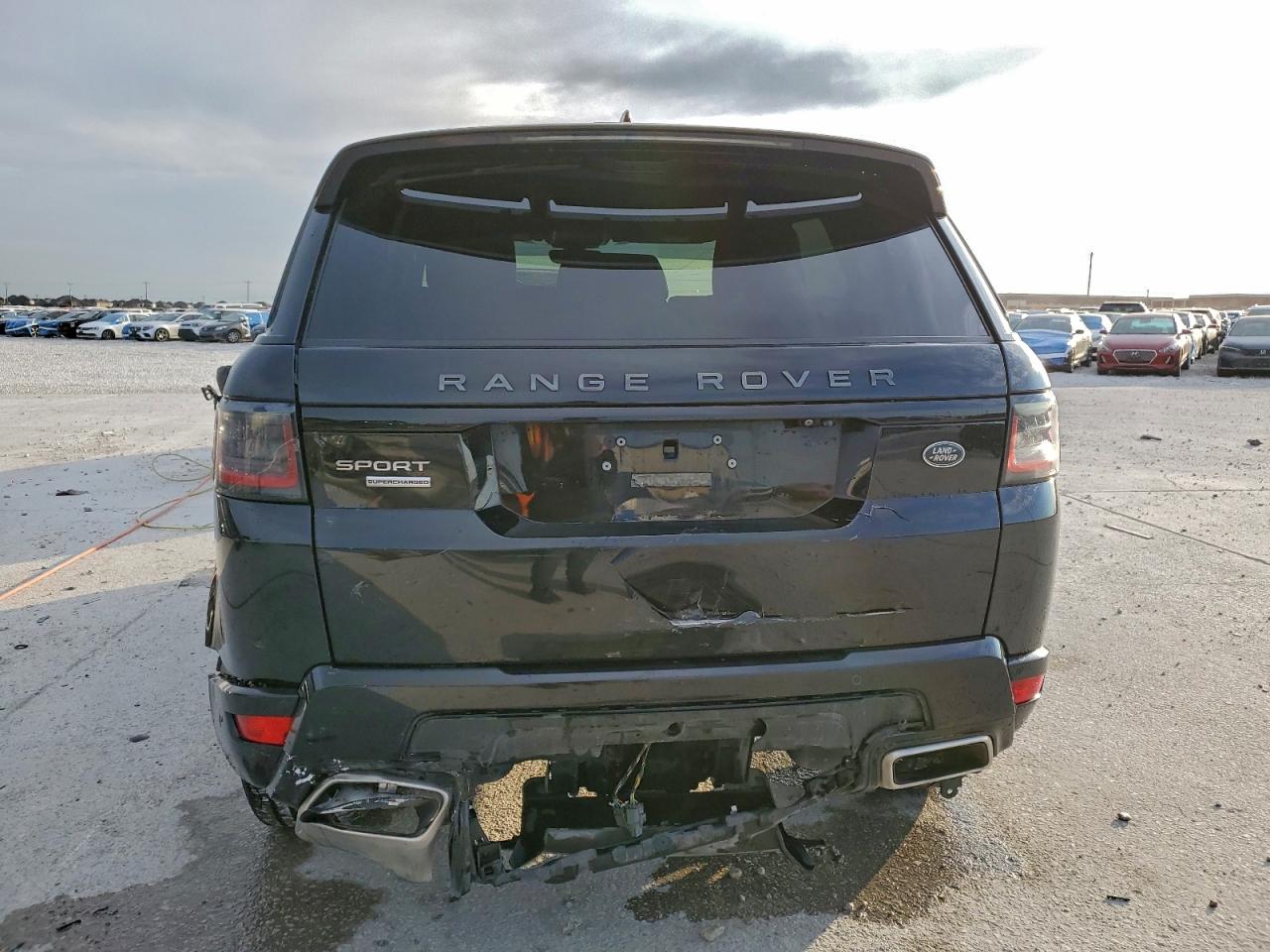 2019 LAND ROVER RANGE ROVER SPORT SUPERCHARGED DYNAMIC photo 11