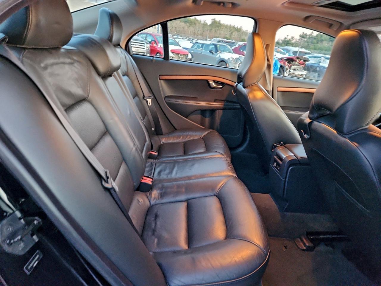 2010 VOLVO S80 3.2 photo 19