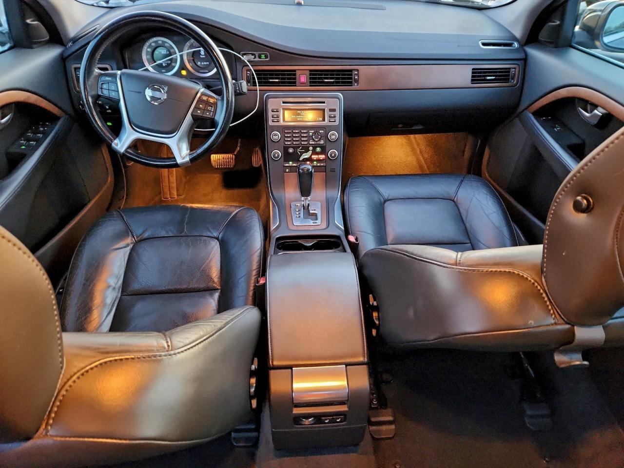 2010 VOLVO S80 3.2 photo 15