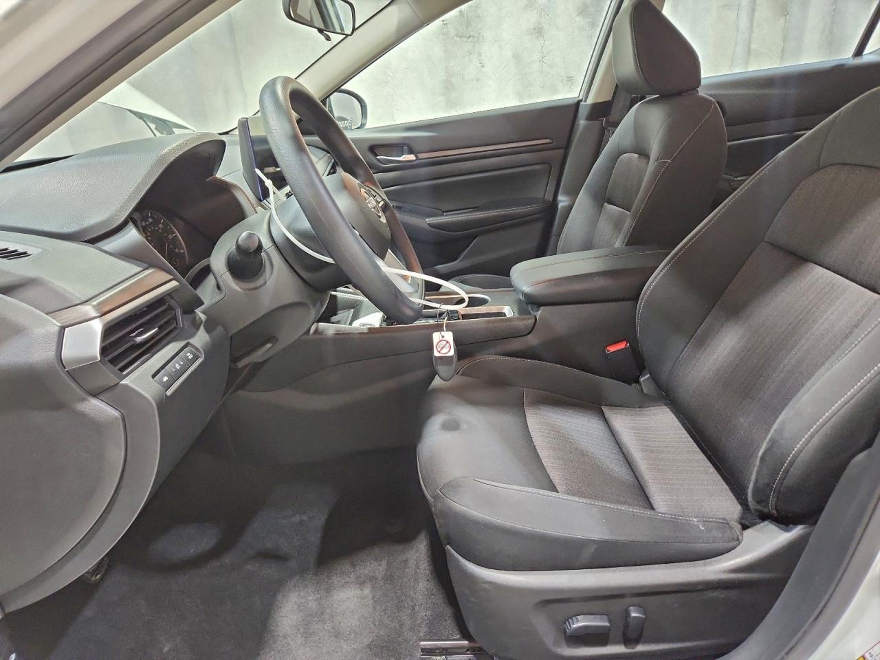 2025 NISSAN ALTIMA SV photo 13