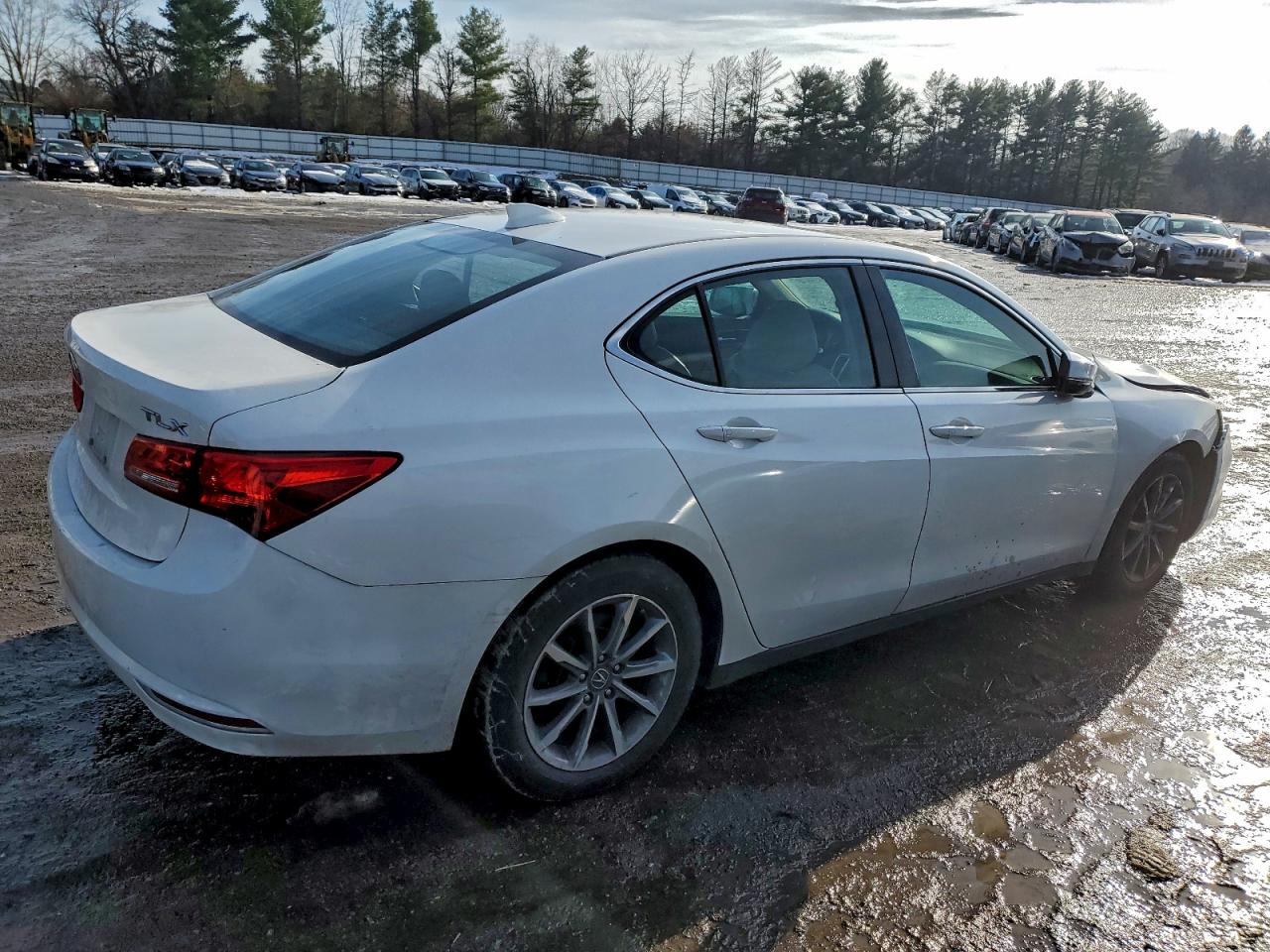 2018 ACURA TLX TECH photo 5