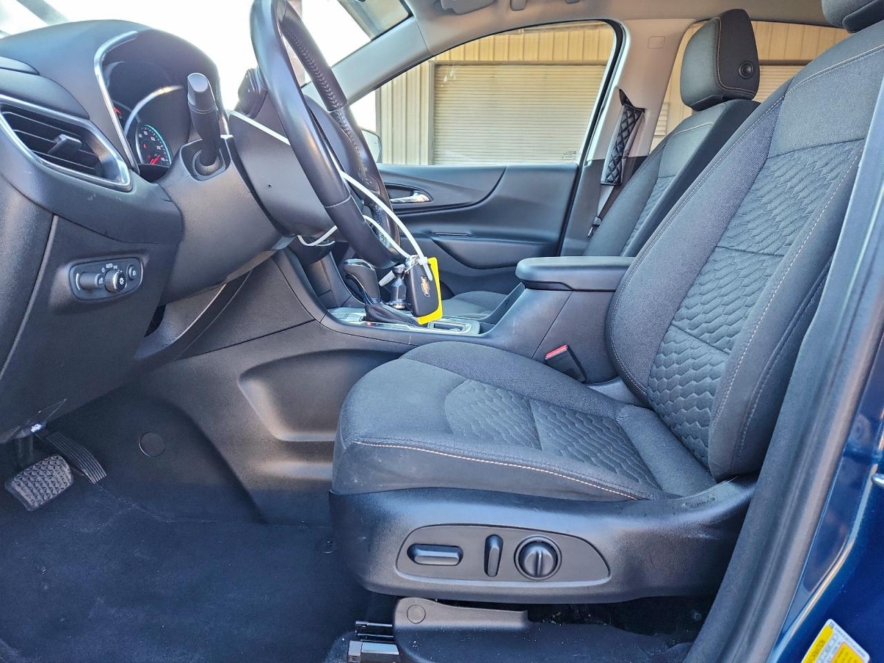 2020 CHEVROLET EQUINOX LT photo 19
