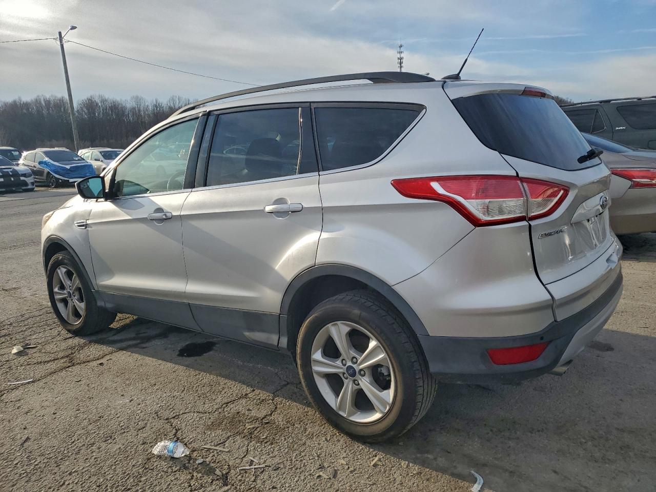 2014 FORD ESCAPE SE photo 2