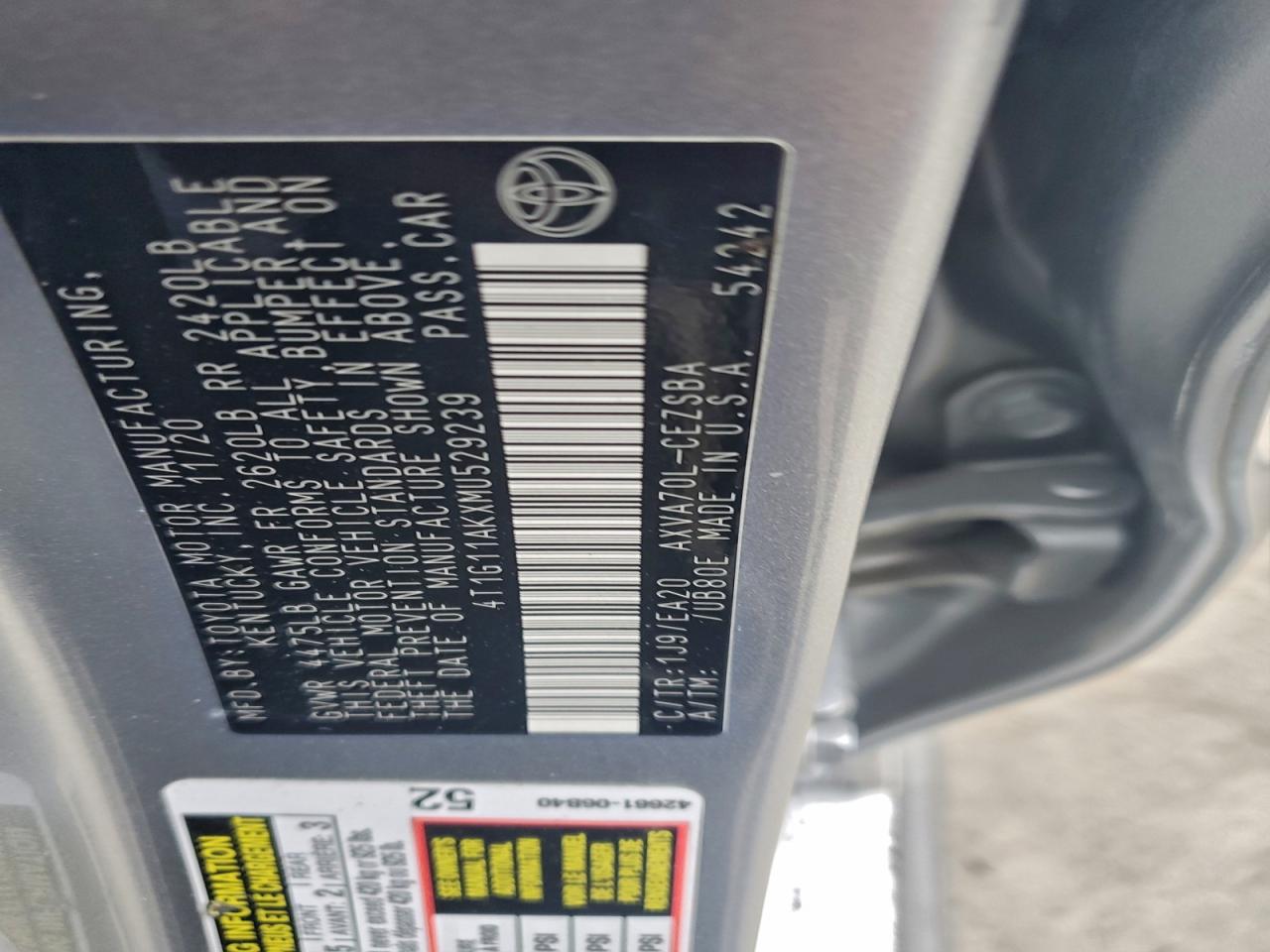 2021 TOYOTA CAMRY SE photo 13