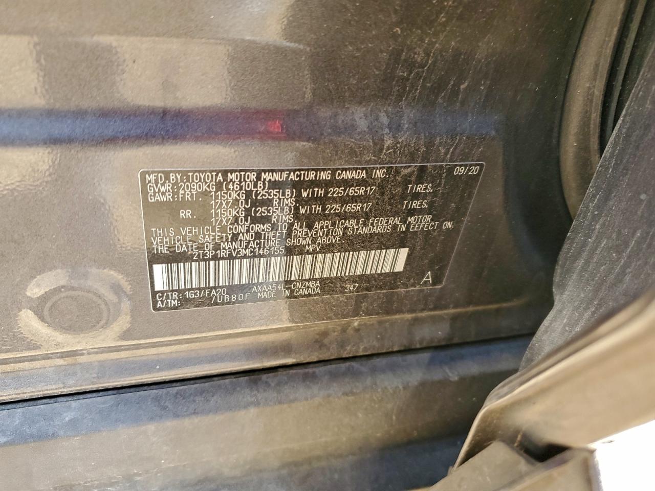 2021 TOYOTA RAV4 XLE photo 13