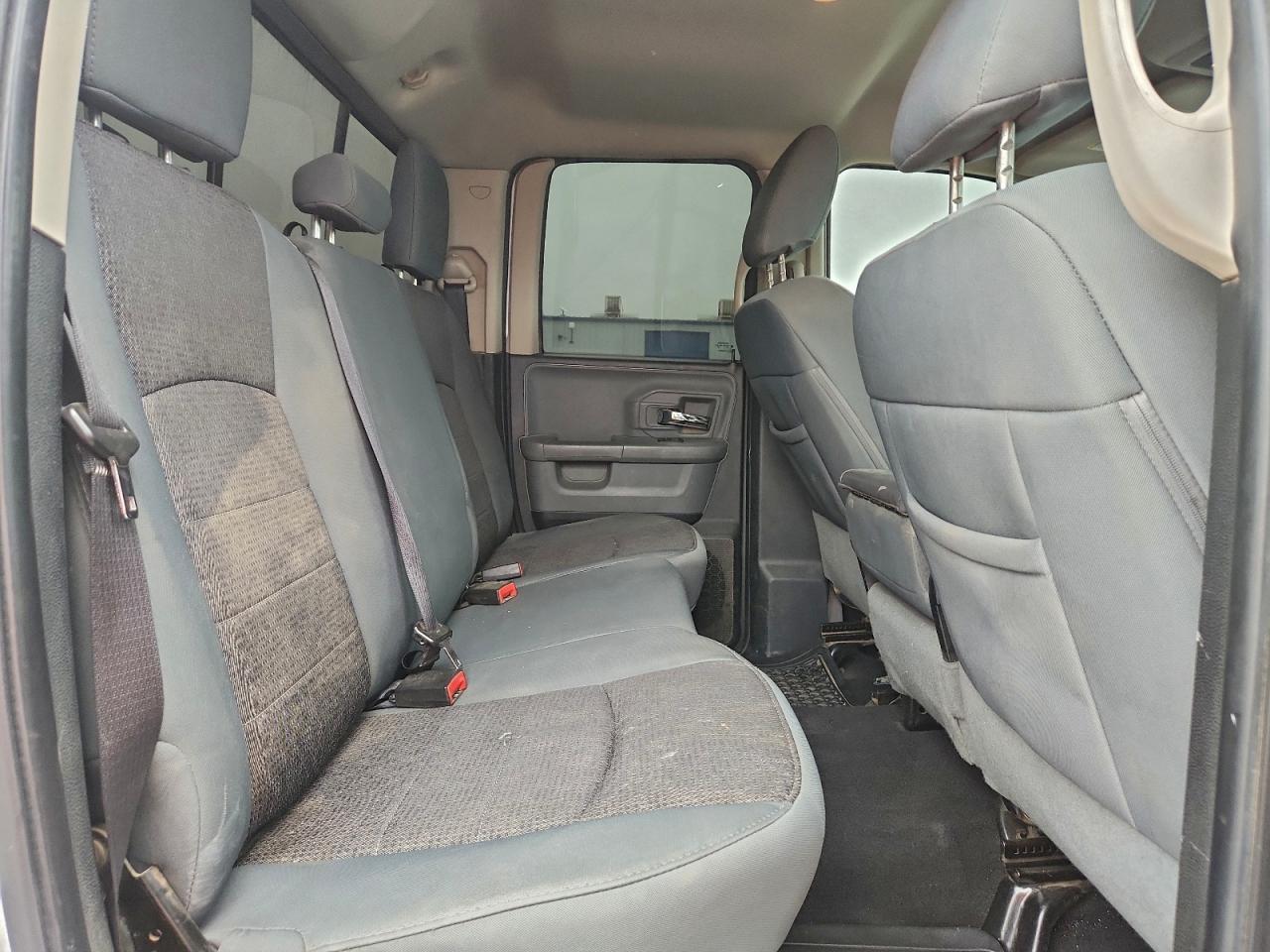 2014 RAM 1500 SLT photo 19