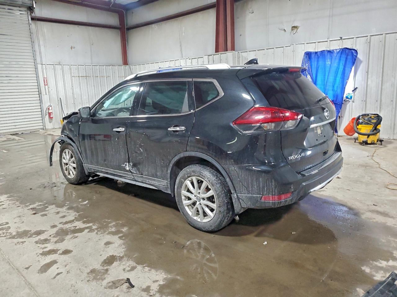 2020 NISSAN ROGUE SV photo 2