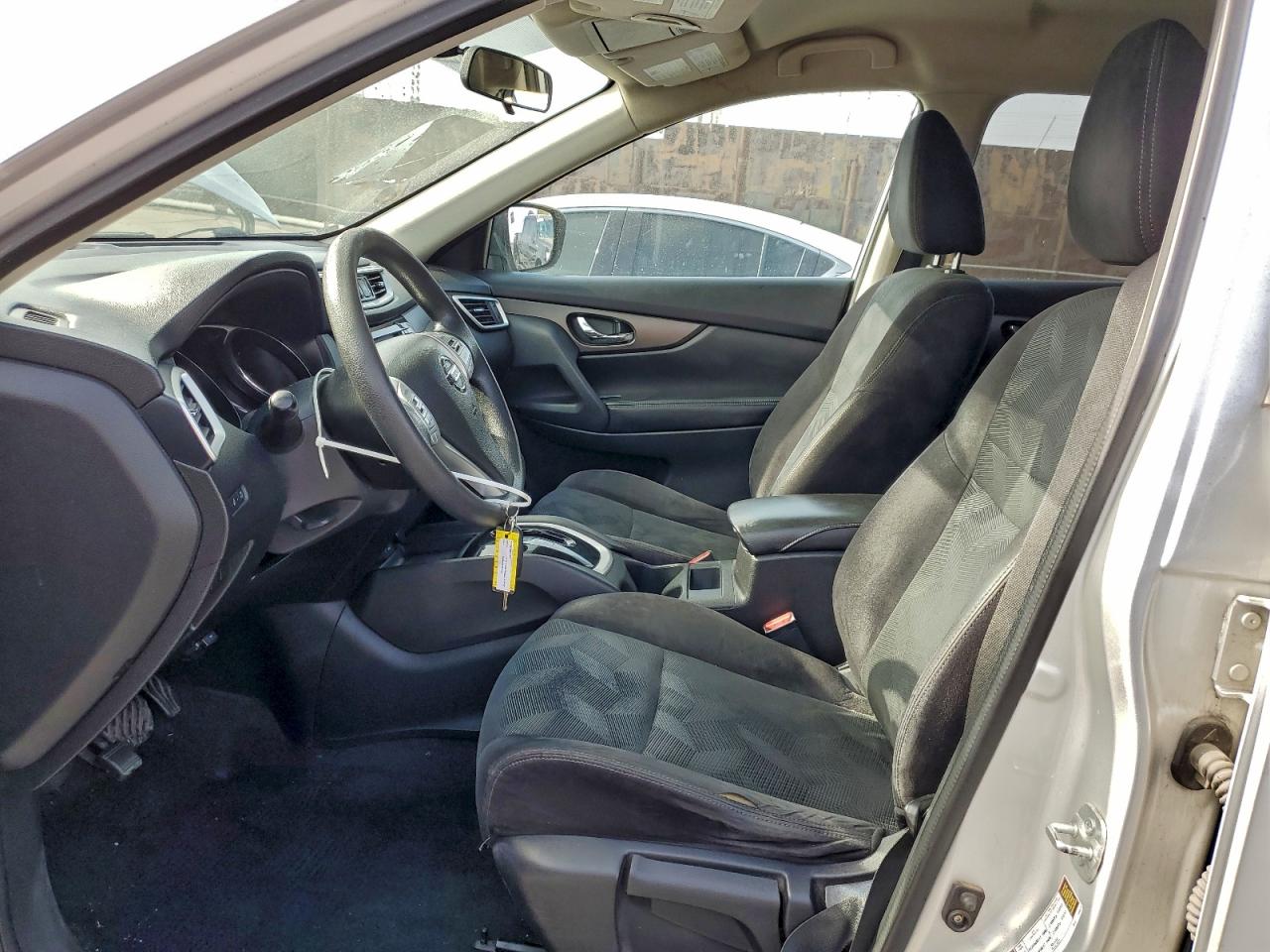 2014 NISSAN ROGUE S photo 13