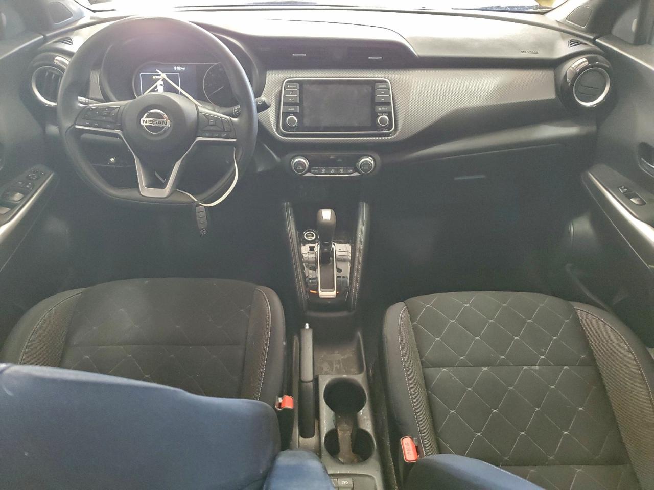 2019 NISSAN KICKS S photo 15