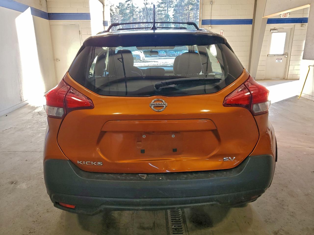 2019 NISSAN KICKS S photo 11
