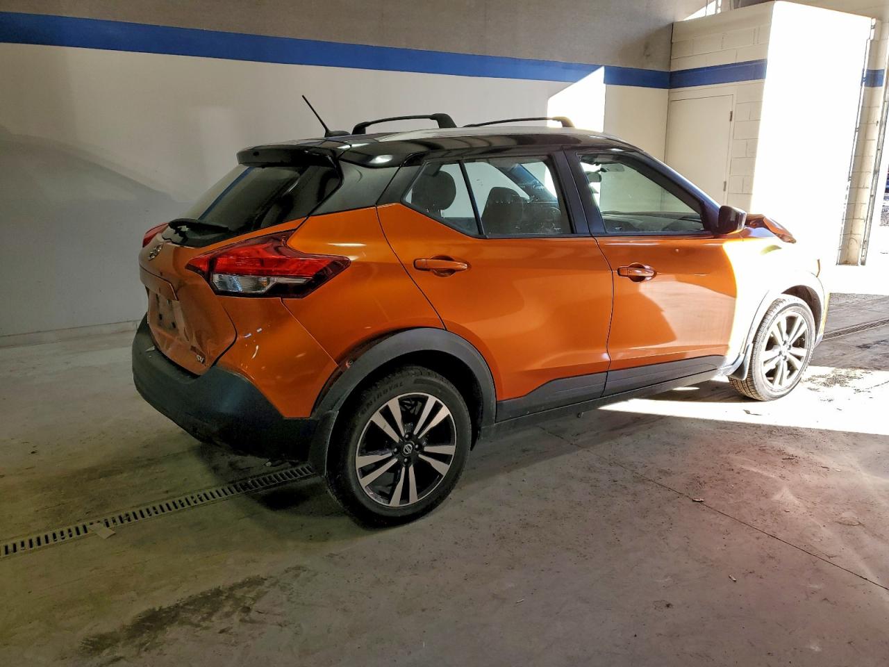 2019 NISSAN KICKS S photo 5