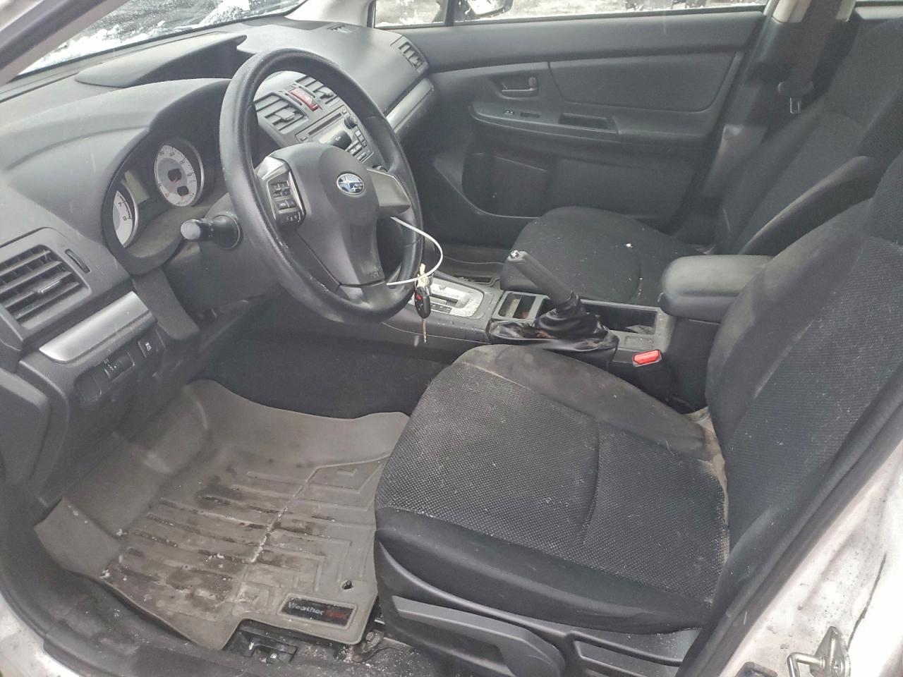 2014 SUBARU IMPREZA photo 7