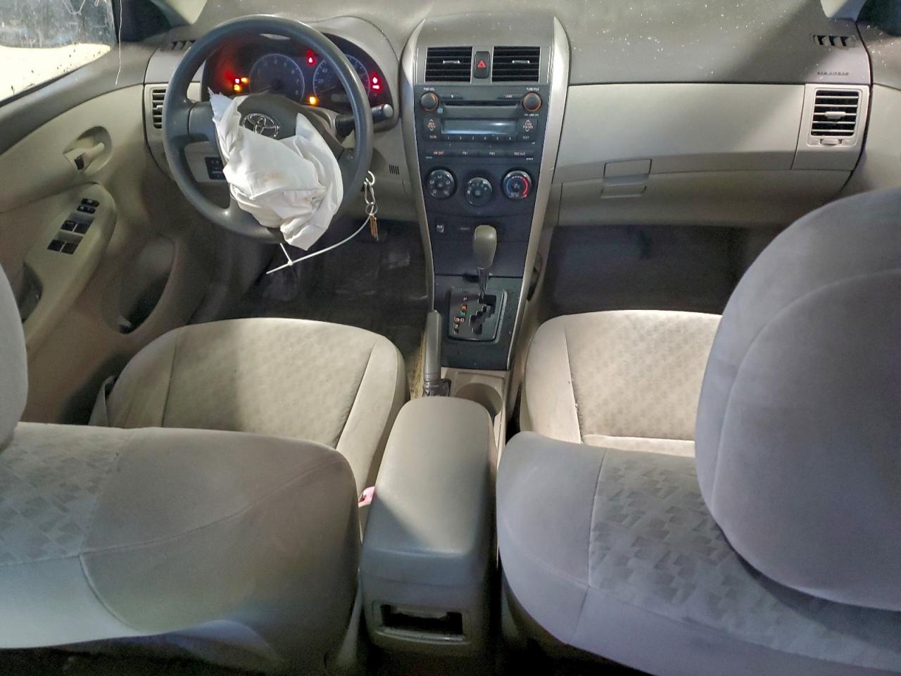 2009 TOYOTA COROLLA BASE photo 8