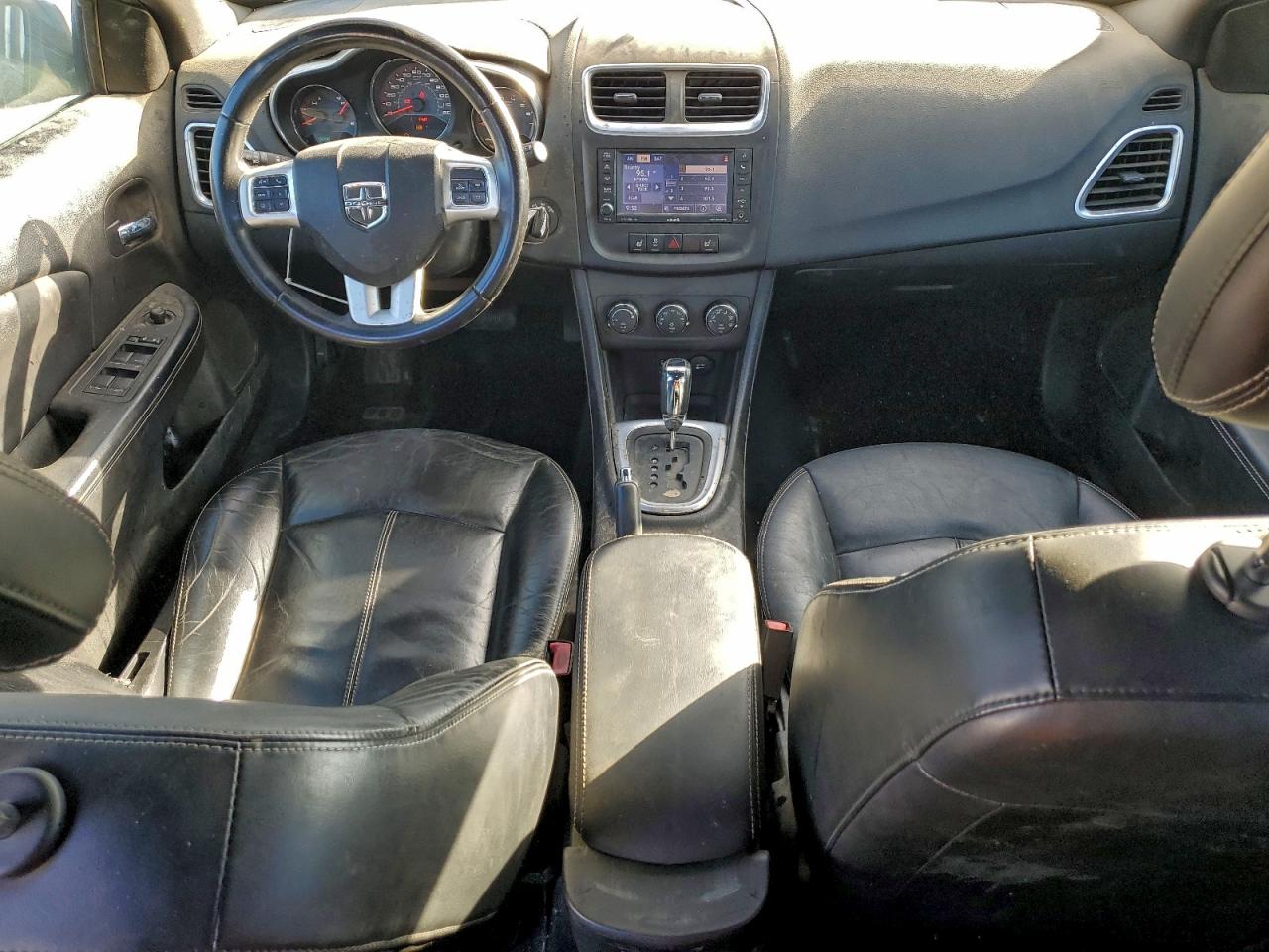 2013 DODGE AVENGER SXT photo 8