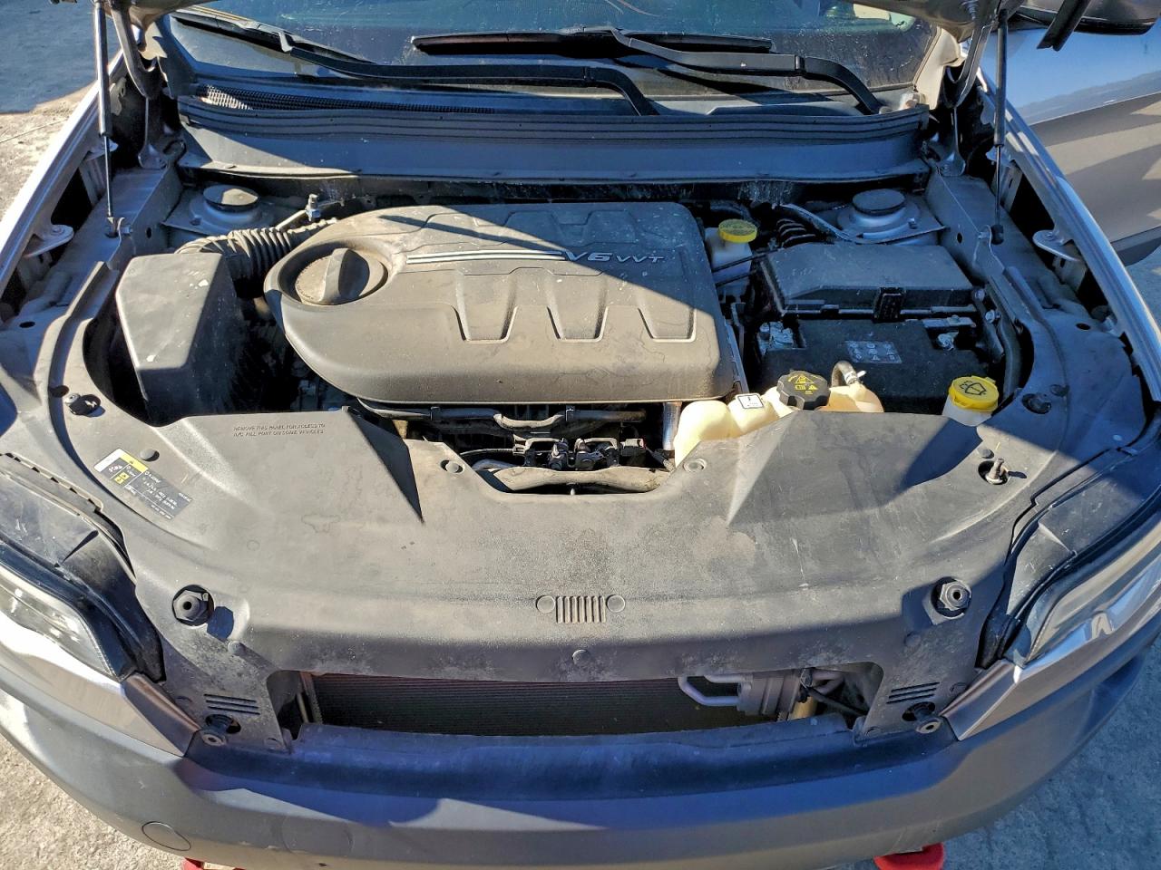 2019 JEEP CHEROKEE TRAILHAWK photo 12
