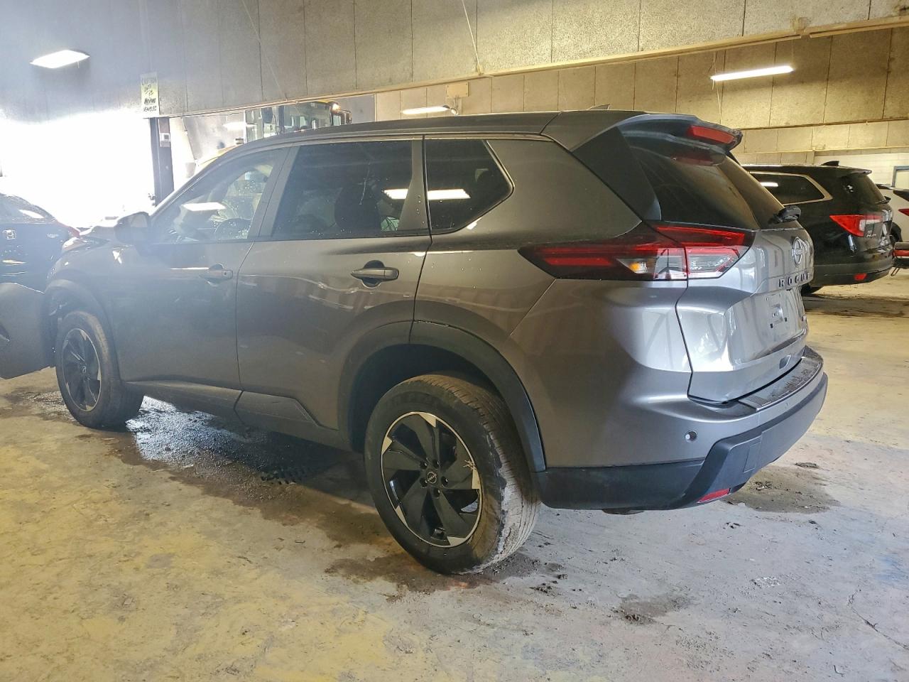 2025 NISSAN ROGUE SV photo 2