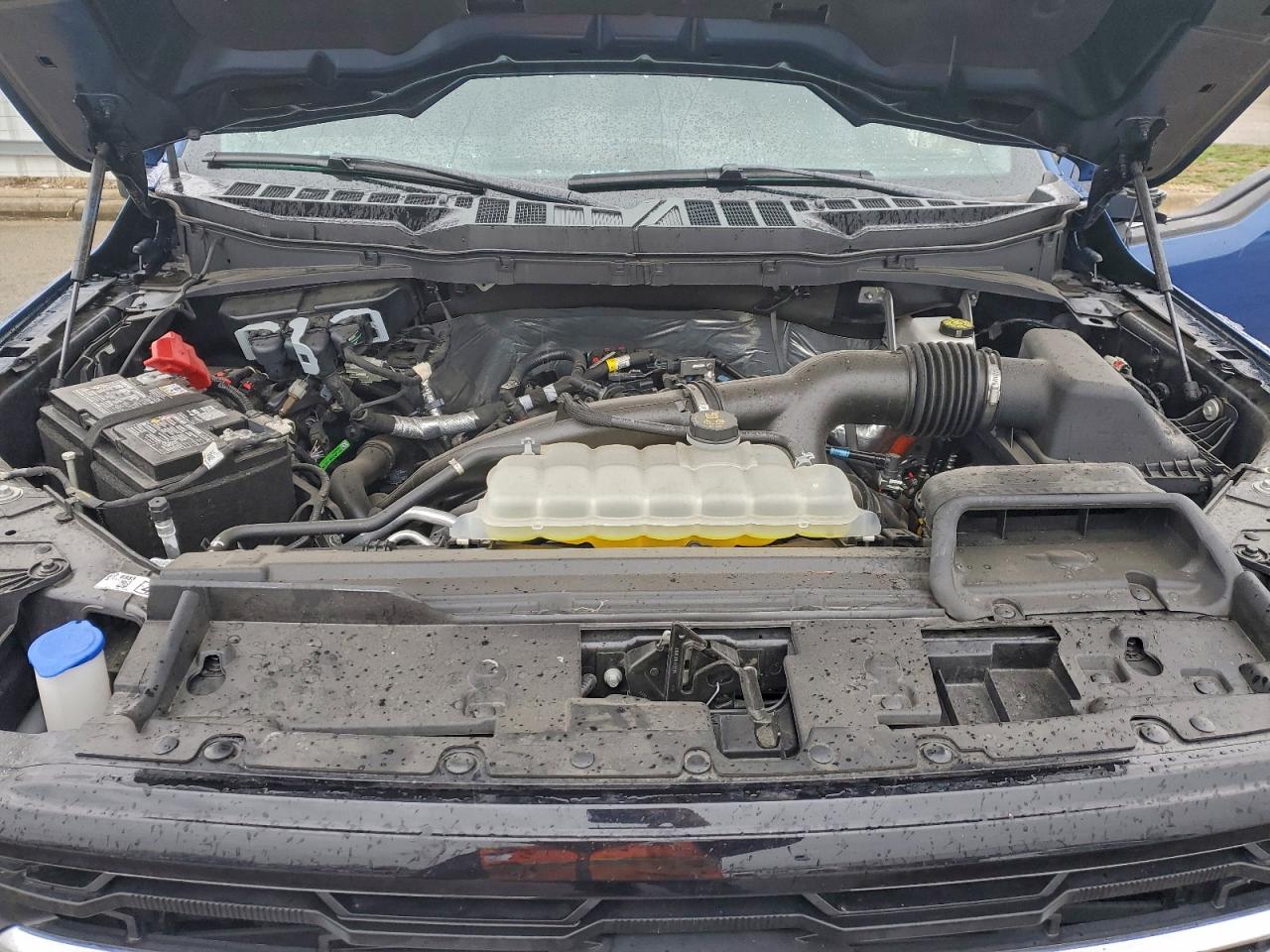 2025 FORD F150 XLT photo 11