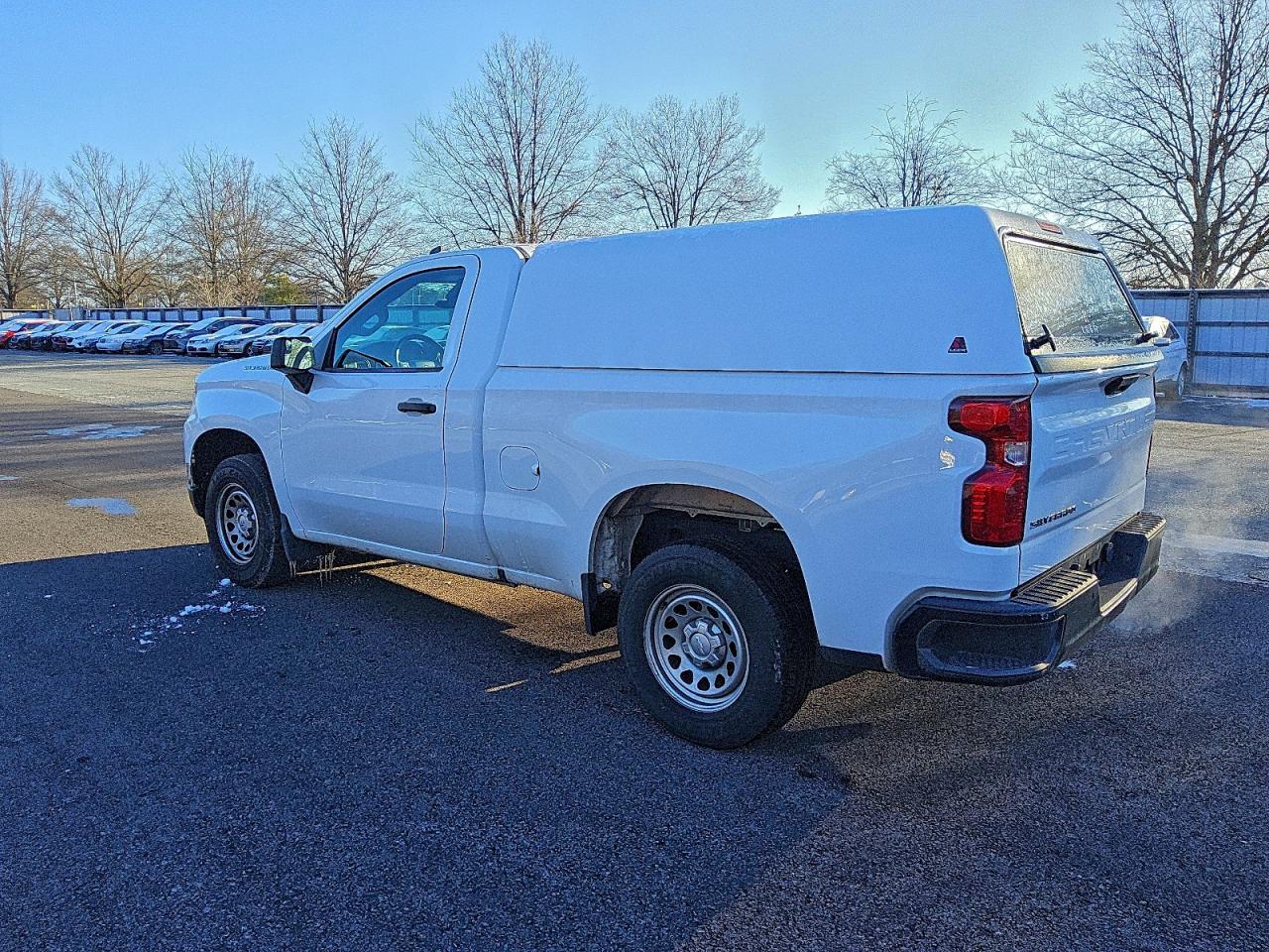 2023 CHEVROLET SILVERADO C1500 photo 2