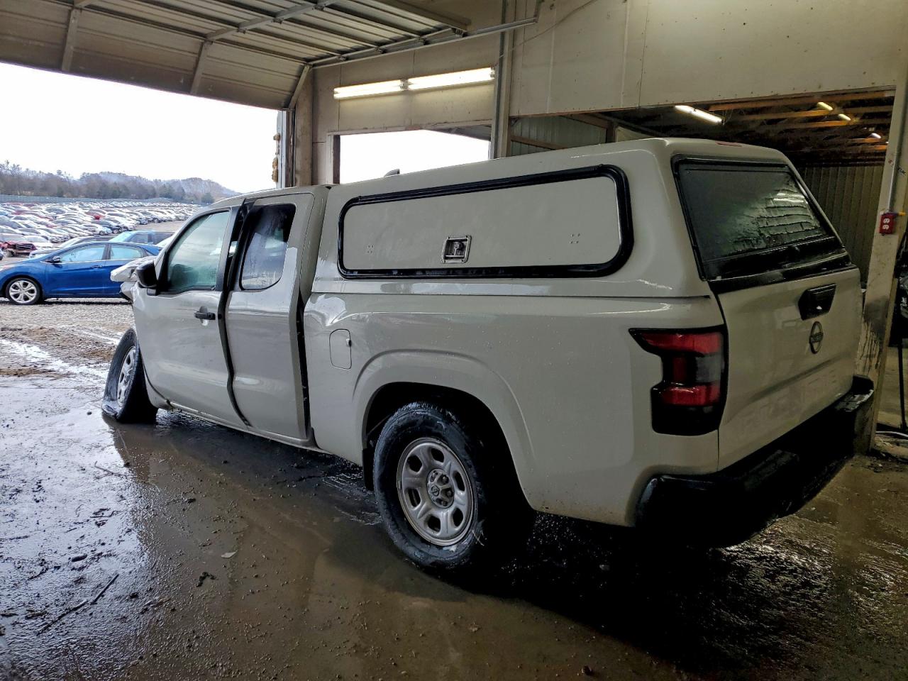 2024 NISSAN FRONTIER S photo 2