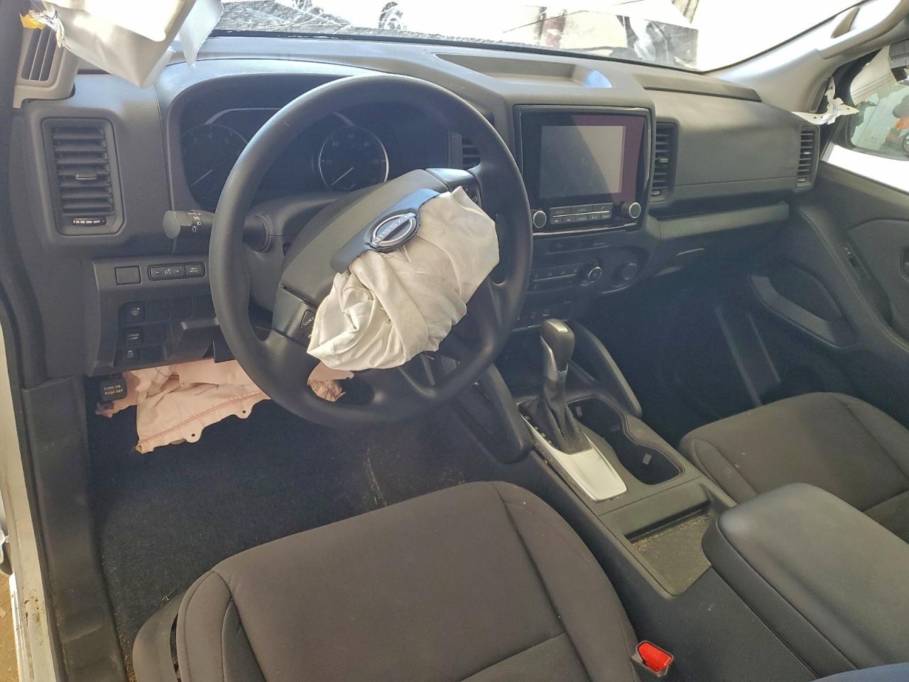 2024 NISSAN FRONTIER S photo 8