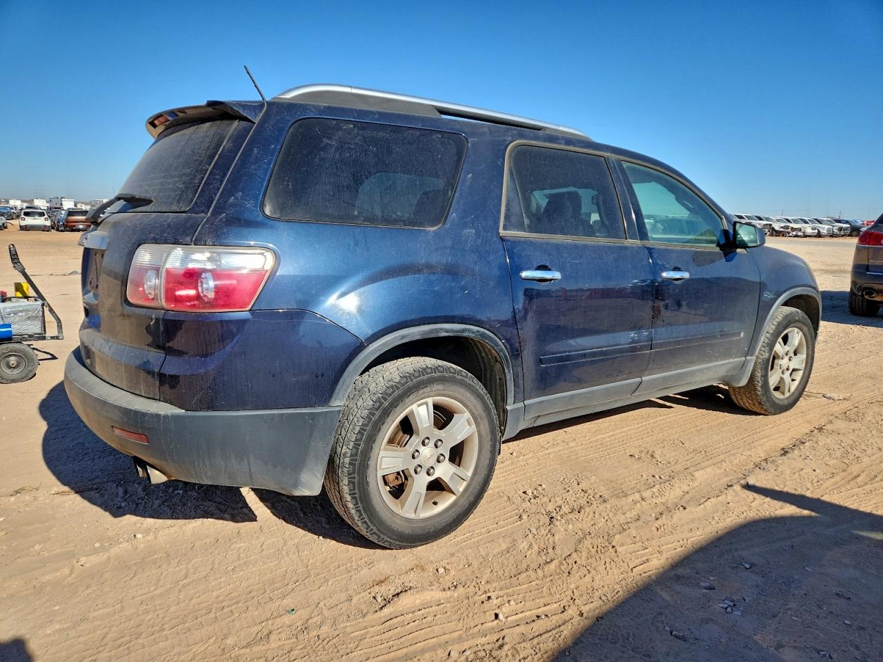 2009 GMC ACADIA SLE photo 3