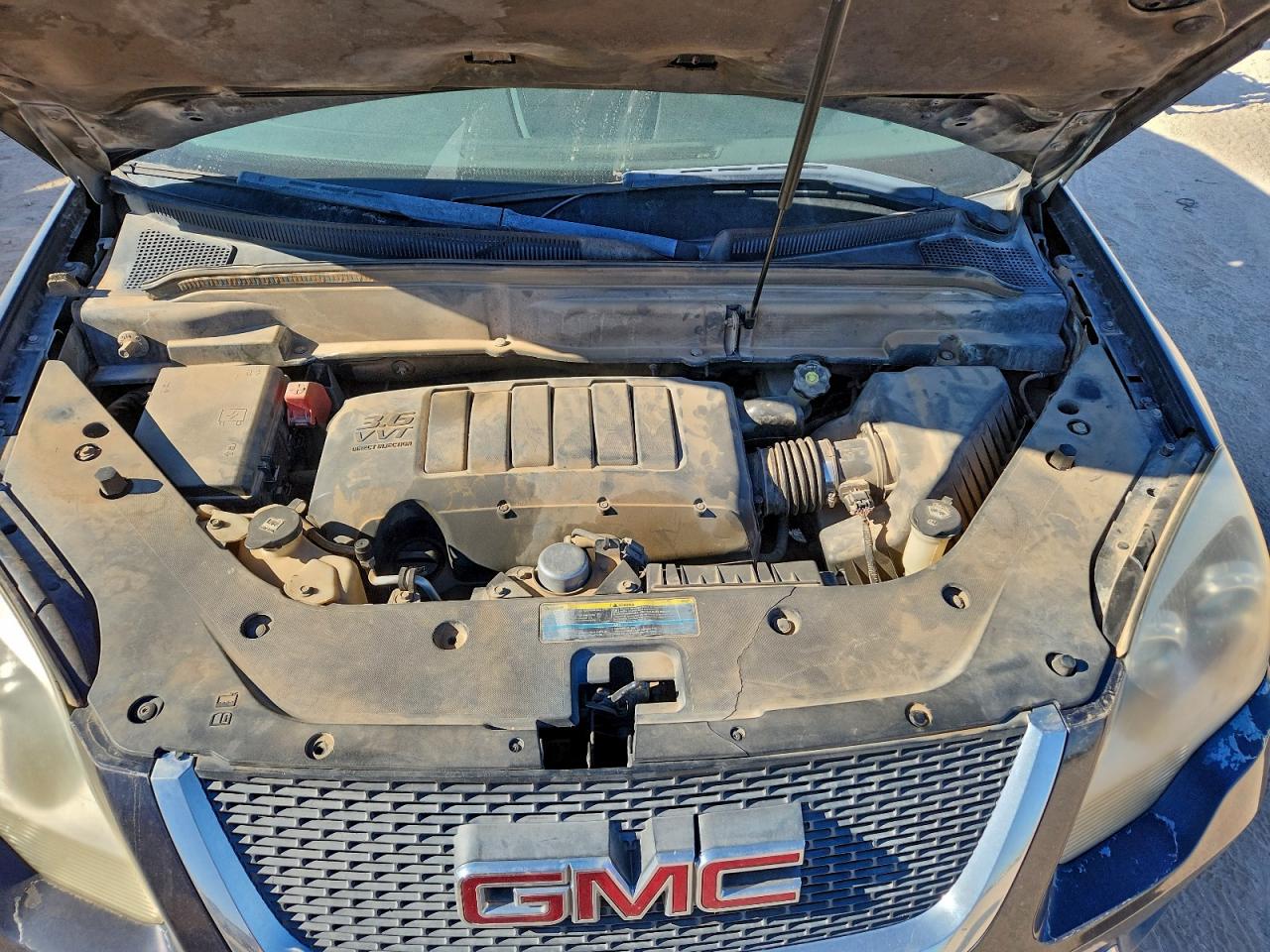 2009 GMC ACADIA SLE photo 12