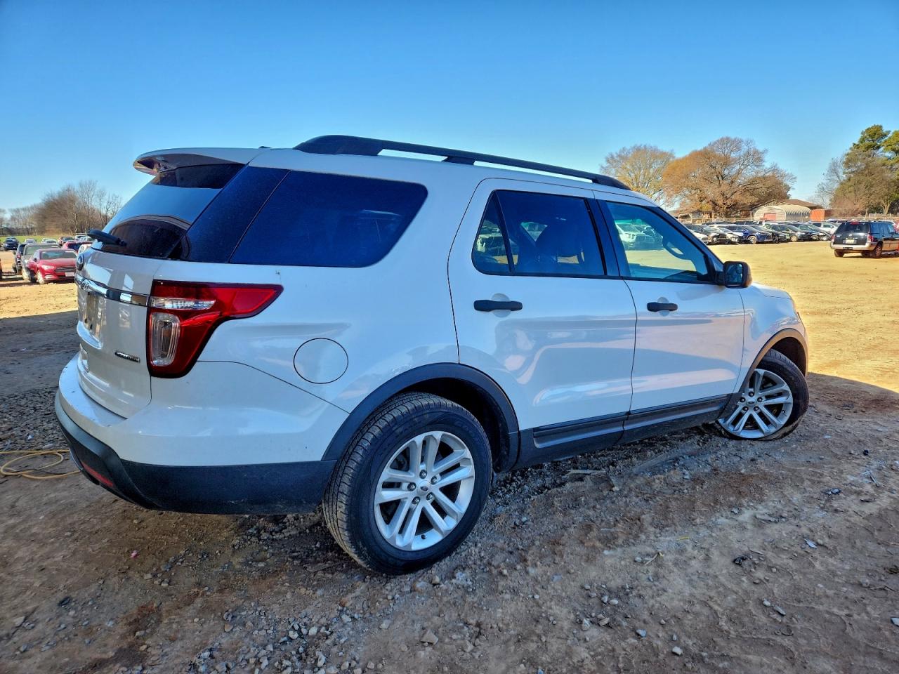 2015 FORD EXPLORER photo 3