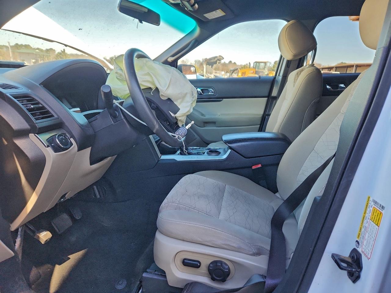 2015 FORD EXPLORER photo 7