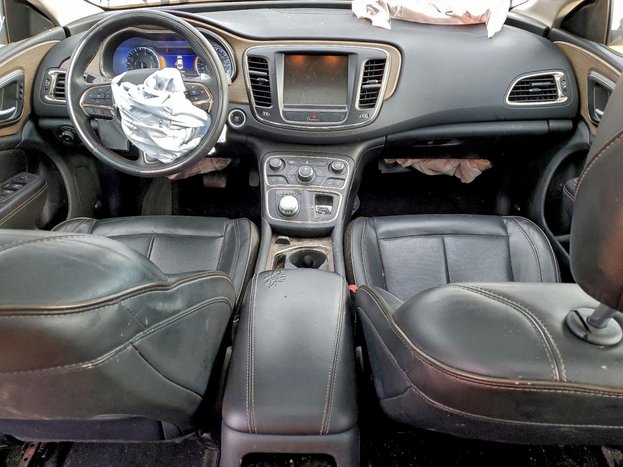 2015 CHRYSLER 200 C photo 15