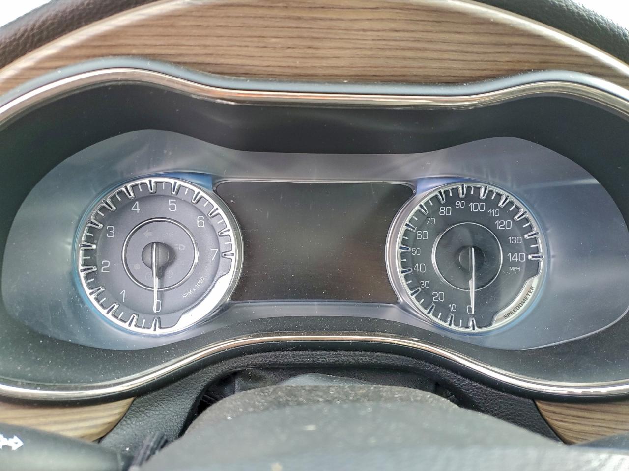 2015 CHRYSLER 200 C photo 17