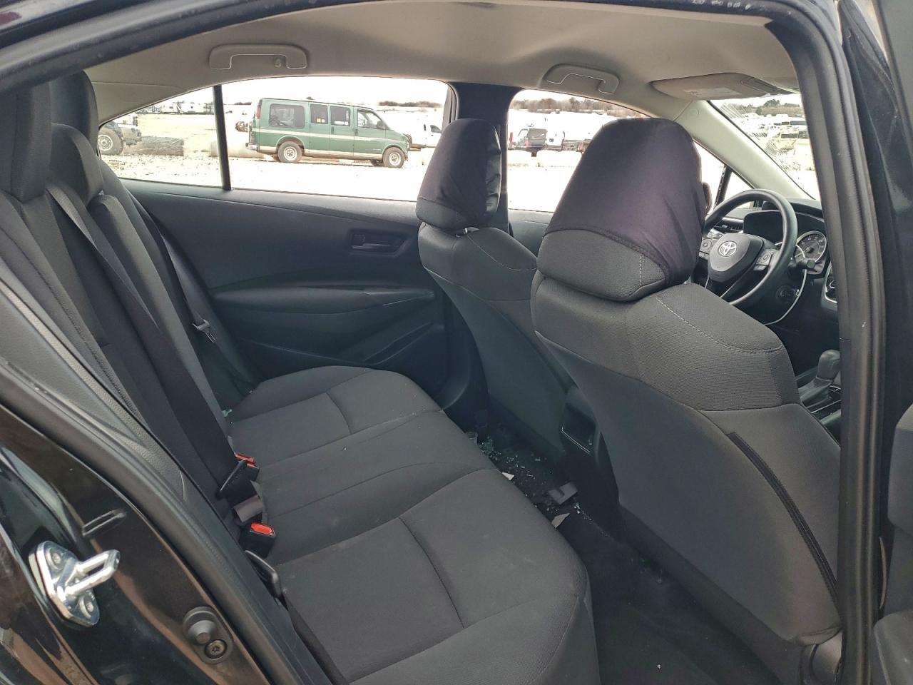 2022 TOYOTA COROLLA LE photo 19