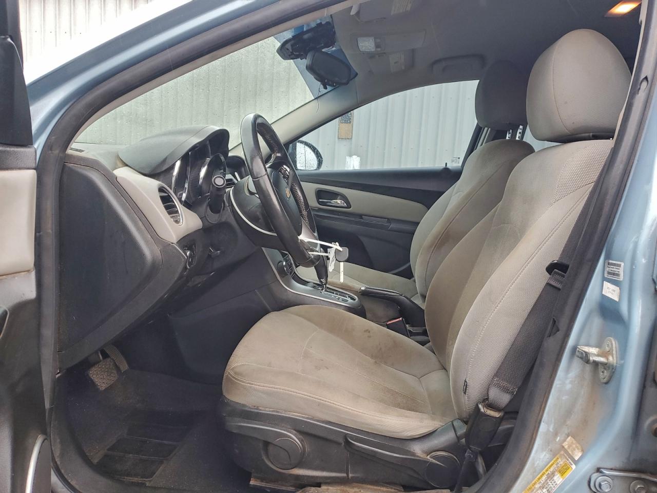 2011 CHEVROLET CRUZE LT photo 25