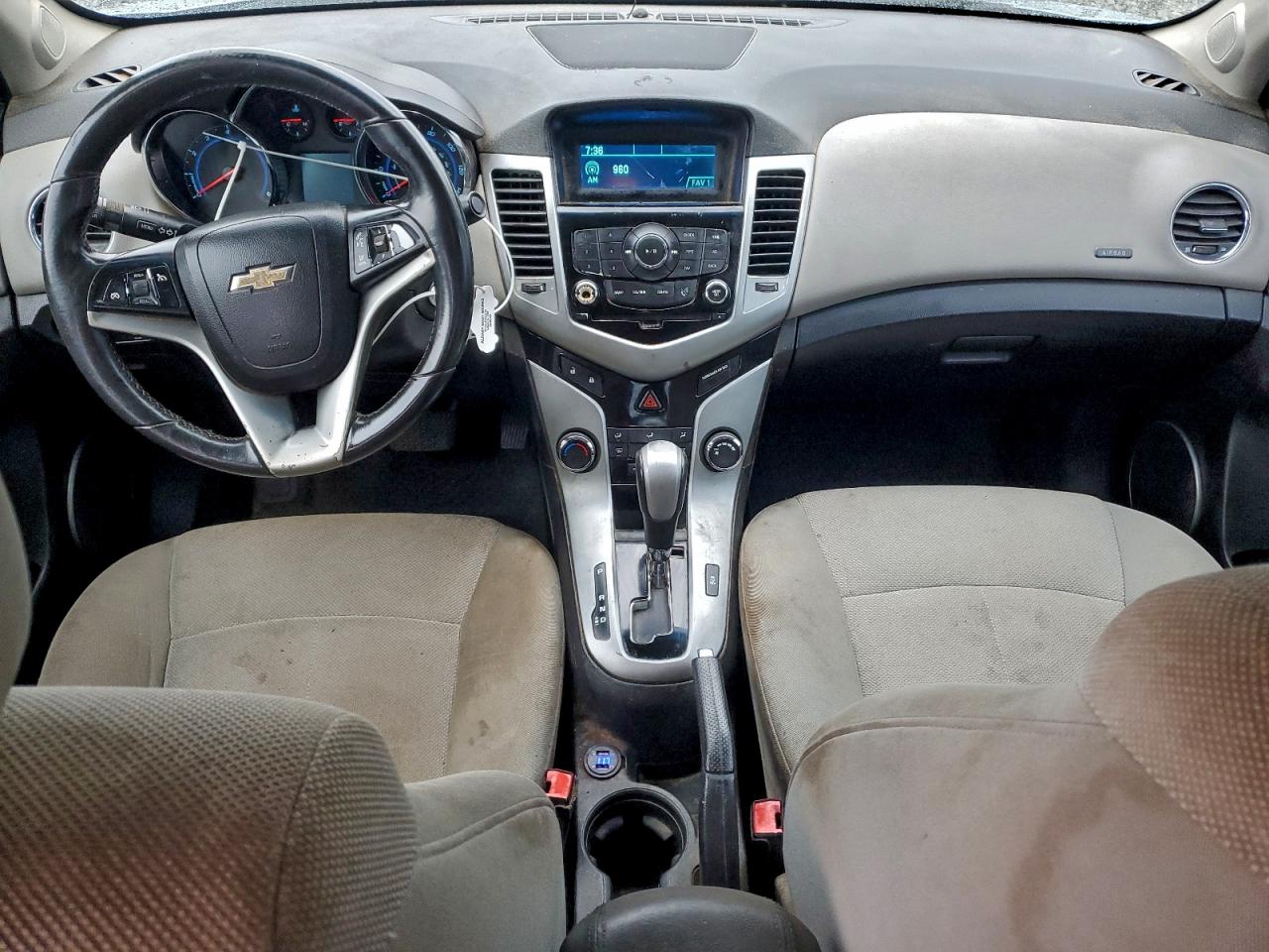 2011 CHEVROLET CRUZE LT photo 29