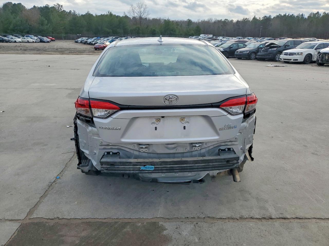 2022 TOYOTA COROLLA LE photo 6