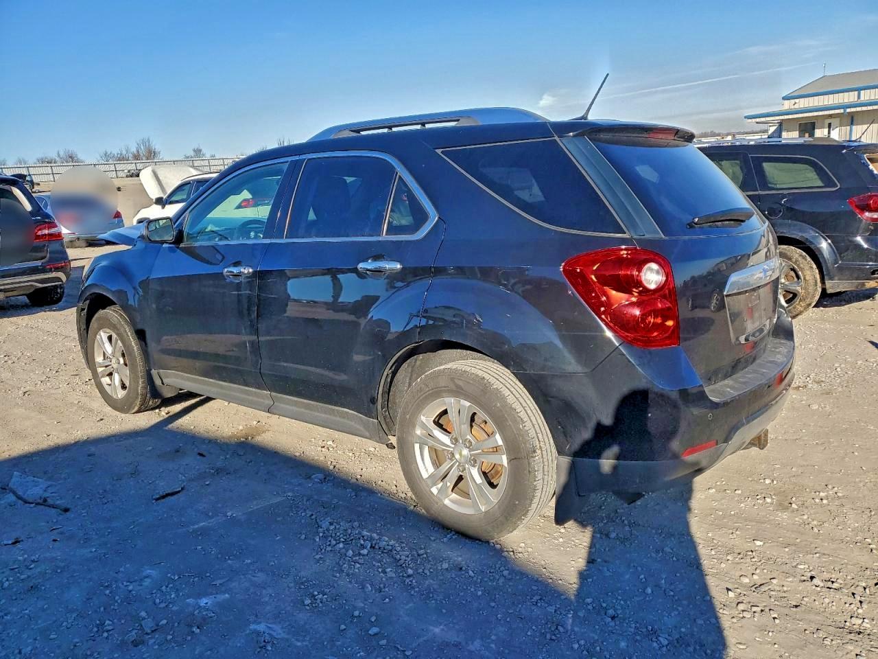 2013 CHEVROLET EQUINOX LTZ photo 2